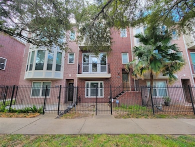 3010 La Branch St, Houston, TX 77004 - photo 2