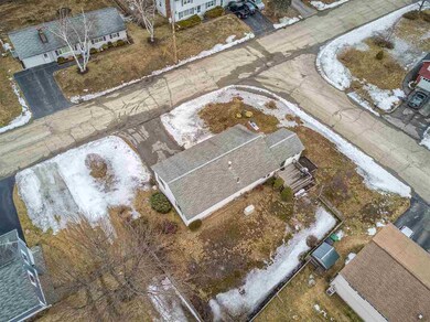 13 Kanata Dr, Nashua, NH 03063 - photo 2