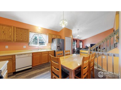 1049 S Waco Way, Aurora, CO 80017 - photo 6