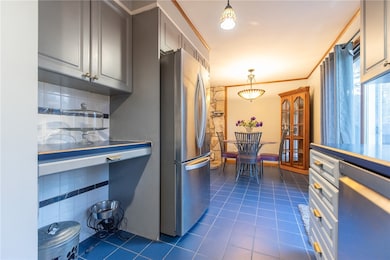 1289 Snake Hill Rd, North Scituate, RI 02857 - photo 5