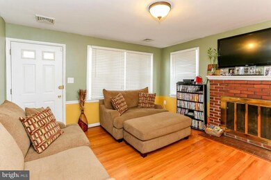 112 S Huron Dr, Oxon Hill, MD 20745 - photo 5