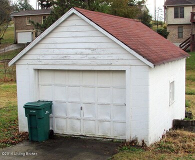 172 E Oak St, Lebanon Junction, KY 40150 - photo 6