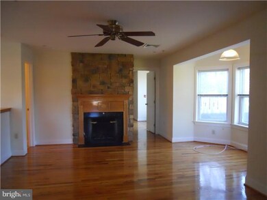 108 Bloomingdale Ave unit 5, Wayne, PA 19087 - photo 3