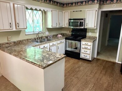 3749 E Lakeview Dr, Batesville, IN 47006 - photo 4