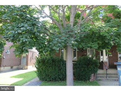 1122 Elm St, Bethlehem, PA 18018 - photo 2