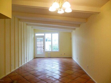 Denise&Eric_RealEstate_12a