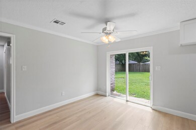 16706 Forest Bend Ave, Friendswood, TX 77546 - photo 7
