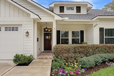 1818 Woodcrest Dr, Houston, TX 77018 - photo 2