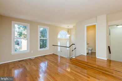 1355 Templeton Place, Rockville, MD 20852 - photo 6