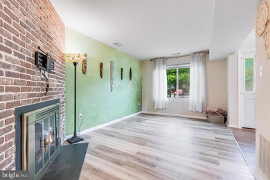 7329 Split Rail Ln, Laurel, MD 20707 - photo 6