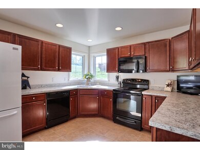 18 Fairway Dr, Ashland, PA 17921 - photo 3