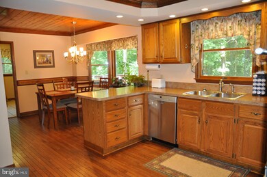 6705 Bloomsbury Ln, Spotsylvania, VA 22553 - photo 4