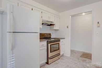 60872 Jasmine Place, Bend, OR 97702 - photo 4