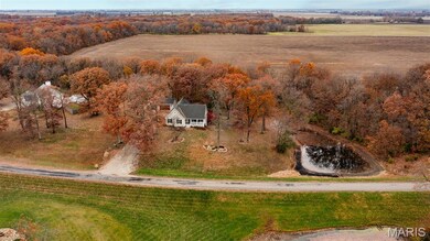 2 Day Springs Ln, Litchfield, IL 62056 - photo 3