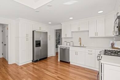 5 Nicholas Dr, Yarmouth Port, MA 02675 - photo 5