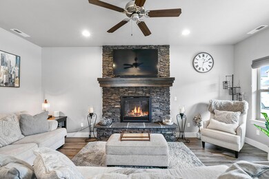 20522 SE Stanford Place, Bend, OR 97702 - photo 2