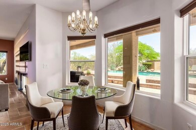 17-Rancho-Caliente - Dining Room - Moder