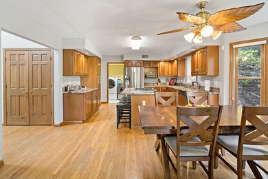 All encompassing view of the kitchen, additional e