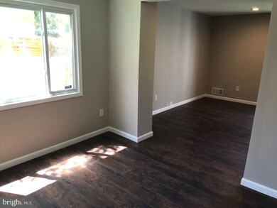 102 Daimler Dr unit 20, Capitol Heights, MD 20743 - photo 4