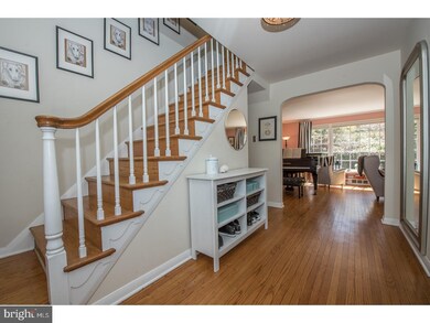 1315 Arrowmink Rd, Villanova, PA 19085 - photo 2