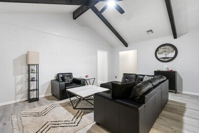 2110 Beaver Bend Rd, Houston, TX 77088 - photo 6