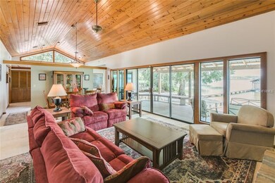 Beautiful wood vaulted ceilings in Living and Dini
