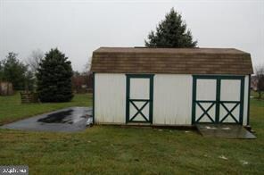 702 Apple Cross Rd, Harpers Ferry, WV 25425 - photo 5