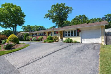 56 Sweetbriar Dr, Cranston, RI 02920 - photo 2