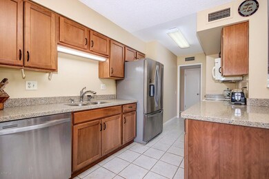 9534 W Appaloosa Dr, Sun City, AZ 85373 - photo 4