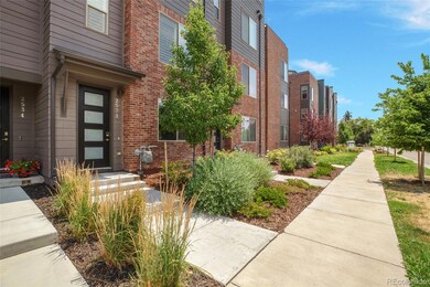 2532 N Moline St, Aurora, CO 80010 - photo 2