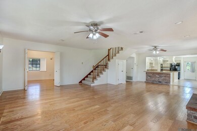 112 Retriever Dr, Laplace, LA 70068 - photo 5