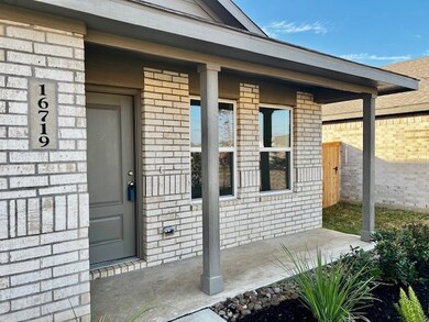 16719 Rolling Pasture Ln, Hockley, TX 77447 - photo 2