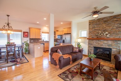 5216 Teaberry Ln, Fitchburg, WI 53711 - photo 4