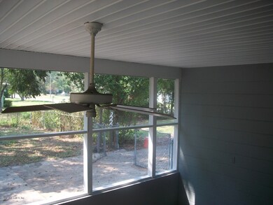 4615 Solandra Cir E, Jacksonville, FL 32210 - photo 5