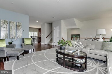 8528 Crooked Tree Ln, Laurel, MD 20724 - photo 3