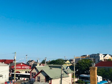 8 Circuit Avenue Extension unit 16, Oak Bluffs, MA 02557 - photo 4