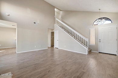 523 E Kettering St, Lancaster, CA 93535 - photo 3