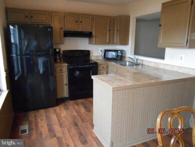 922 Olive Branch Ct, Edgewood, MD 21040 - photo 2