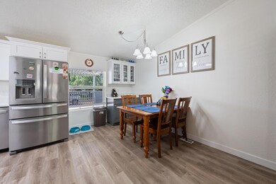 07-Kitchen & Dining