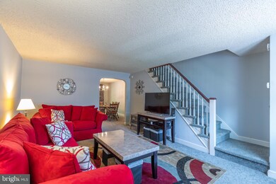 1036 Brookwood Ln, Glenolden, PA 19036 - photo 2