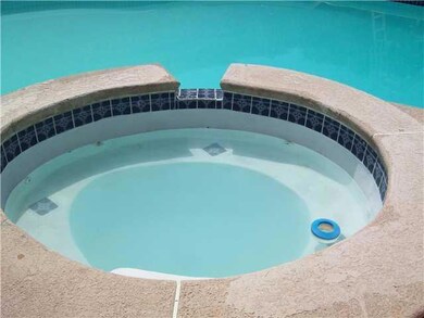 10824 Tom Kite Ct, El Paso, TX 79935 - photo 6