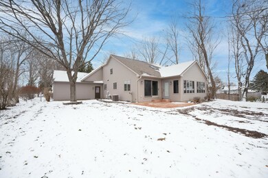 3178 E V Ave, Vicksburg, MI 49097 - photo 4