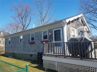 8 Katzman Place, Newport, RI 02840 - photo 2