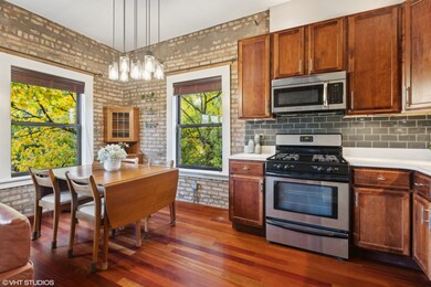 1247 W Roscoe St unit 3, Chicago, IL 60657 - photo 6