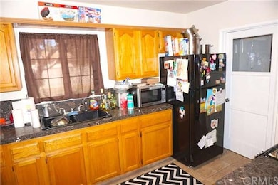 1305 W 136th St, Compton, CA 90222 - photo 7