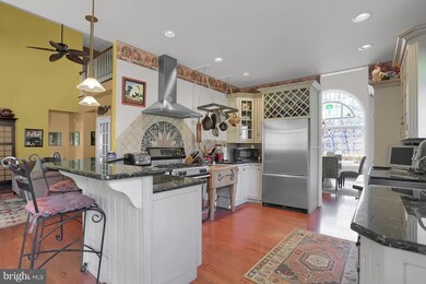 1043 Rick Rd, Reading, PA 19605 - photo 5