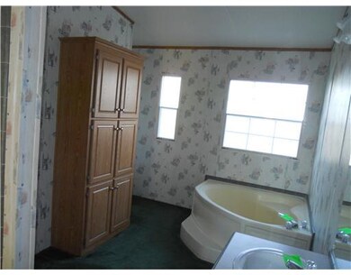 Master Bath/Spa.