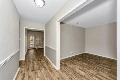 2736 Hurstview Dr, Hurst, TX 76054 - photo 4