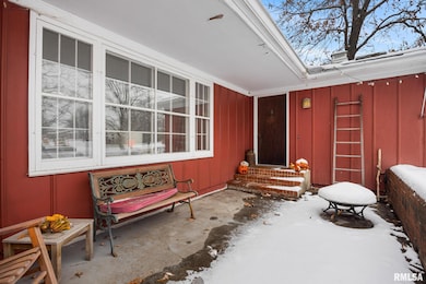 2926 W Parkwood Dr, Peoria, IL 61614 - photo 3