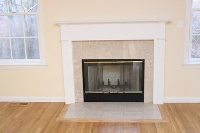 121 Bishops Forest Dr unit 121, Waltham, MA 02452 - photo 7